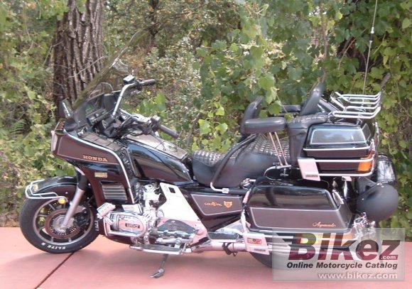 1987 Honda GL 1200 DX Gold Wing photo
